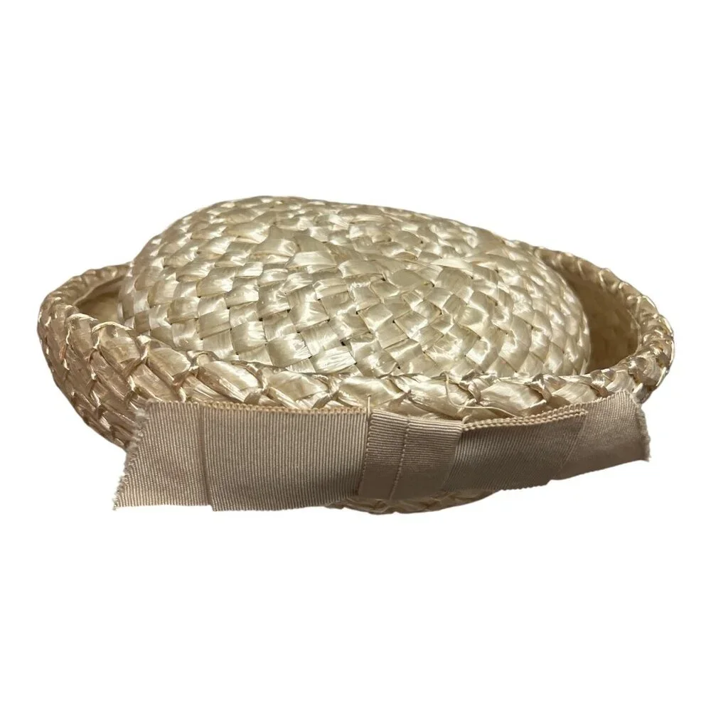 Vintage Women’s Straw Hat – Union Made USA – Woven Raffia with Ribbon